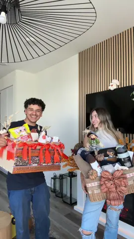 our annual spooky basket exchange 💌🍁