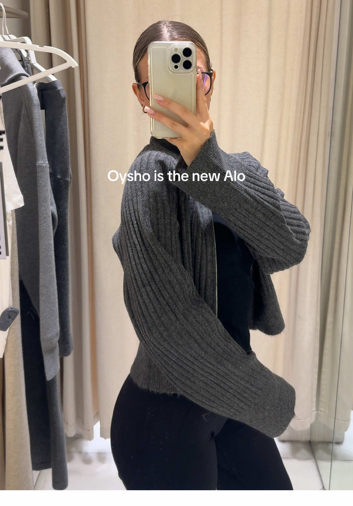 hot take BUT Oysho is giving Alo… way cheaper with high quality 👀 #alo #oysho #loungewearoutfit #loungewear #comfyoutfits 
