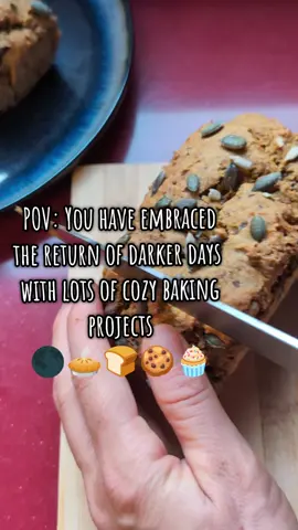 PUMPKIN BREAD with CHOCOLATE CHUNKS  🎃🎃🎃🎃🎃🎃🎃🎃🎃🎃🎃 100 percent #plantbased version. This wholesome treat relies on the nutrition from whole wheat with a little all purpose flour in for a softer texture. I used fresh pumpkin puree but the canned or jarred version should also work very nicely.  The warming , aromatic spices are SO wonderful here. Very classic autumn vibes.  Ingredients: 1.5 cups whole wheat flour  0.5 c AP flour 1 tsp baking soda 1 tsp baking powder 1/4 tsp salt 1.5 tsp cinnamon 1/4 tsp ground ginger 1/4 tsp ground cloves 1/4 tsp allspice  1/8 tsp white pepper 1 heaping cup pumpkin puree 1/4 cup granulated sugar 1 flax 