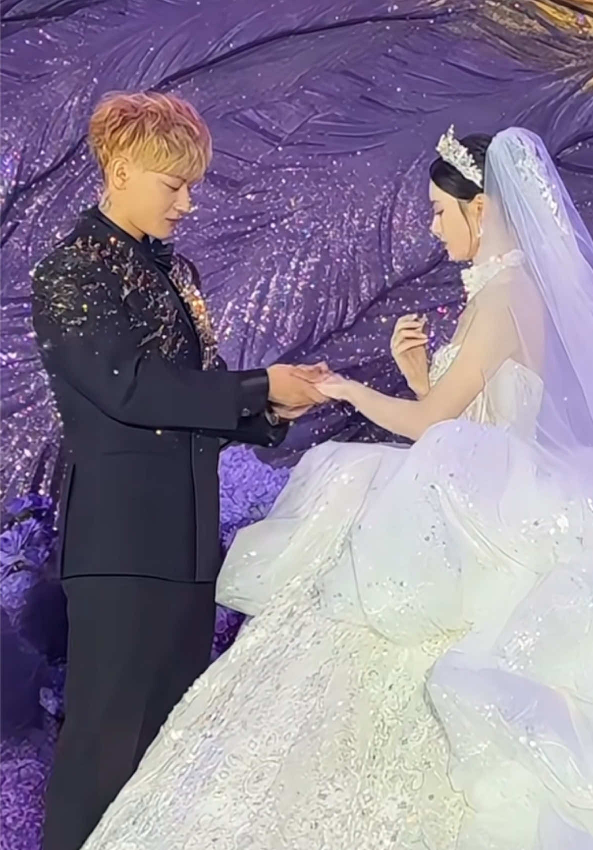 The Ring💍 cute moki and tuan ruan❤️🤵🏻💒👰🏻💍💓#huangzitao #ztao #xuyiyang #wedding #ring 
