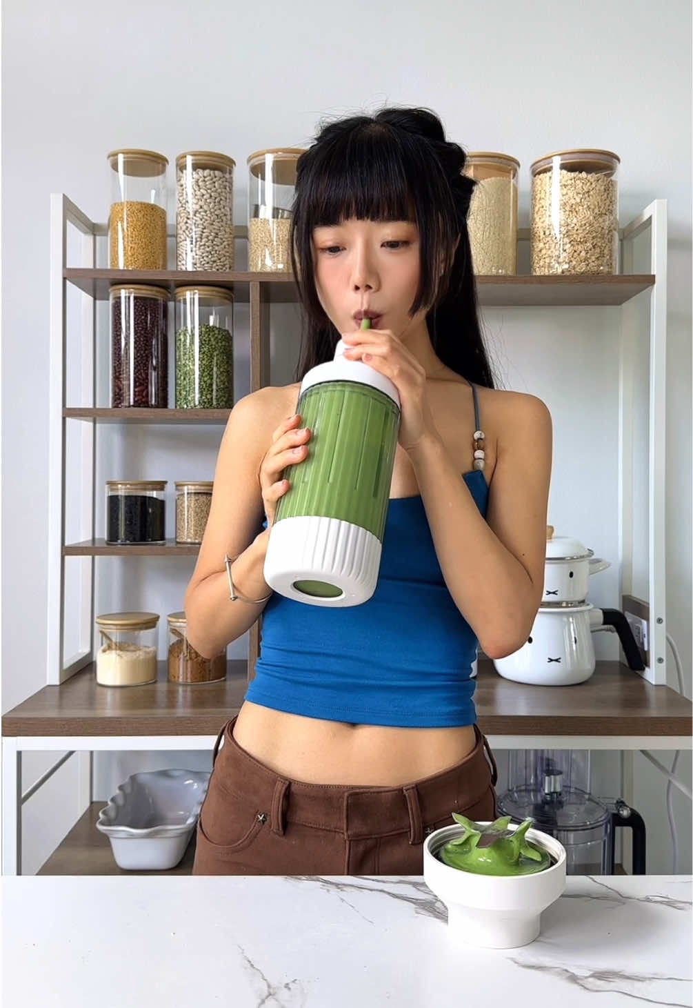 Restock my kitchen staples with me 👩🏻‍🍳 #kitchen #organizing #healthyliving #asmr #morning 