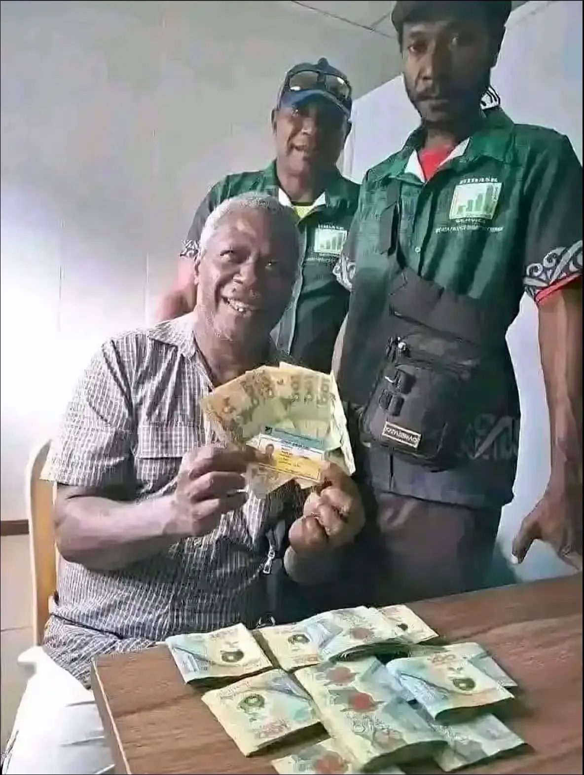 Congratulations buddy Enjoy the fruits of your investment. ✅✅✅✅✅✅💵💵💵💵 Invest and earn 💯💯💯 investwiththebest 💯✅✅✅ For any inquiries chat now #Papua #papuapedalaman #INVEST 