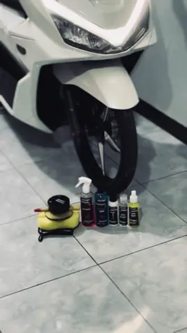 1 paket biar body motor nya kinyis”🤤 #incleenautocare #1paket #kinyiskinyis #perawatanbody #promoseruweekend 