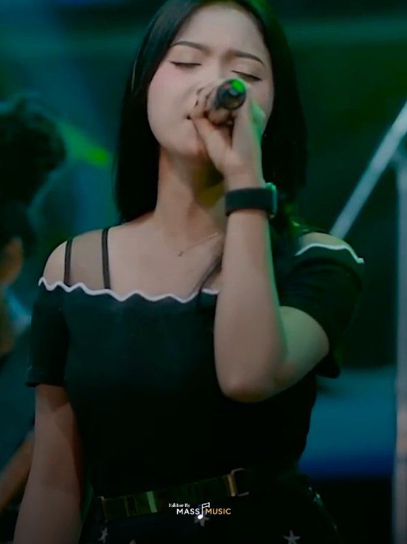 Sak lagu gek turu jiee.. #kertasdanapi #ayucantika #mahesamusic #dangdutkoplo 
