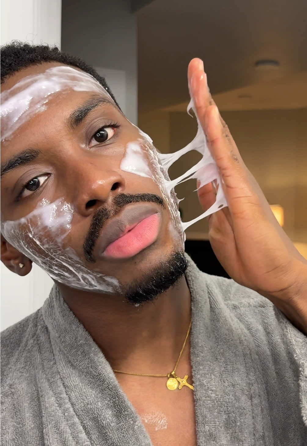 A cleansing routine that doesn’t overly strip your skin? The Biodance cleansing duo get it right every time!🧖🏾🫧 ~ Products: @Biodance Store US  ~ #biodance #collagenduo #pinkduo #skincareroutine #dryskin 