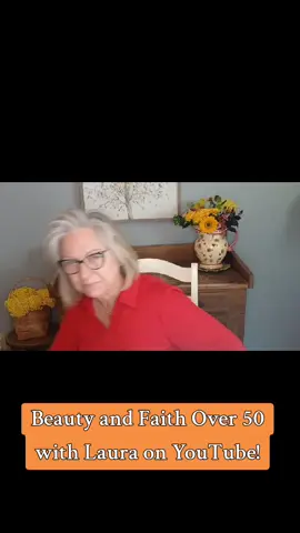 #Beautyover50 #fyp  #maturebeauty beauty #makeuptutorial  #5minutemakeup 