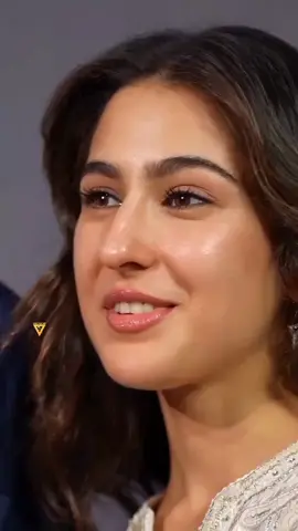 #viralvideo  #foryoupage❤️❤️ # #unfrezzmyaccount  #sara ali khan 