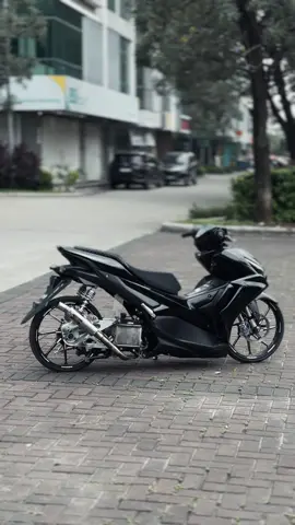 pesona motor buat sekolah😁