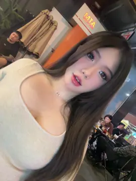 em gái thuý kiều