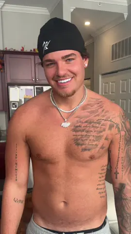 Opened gum and it reminded me of a song #fyp #foryou 