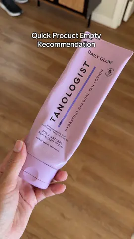 @TANOLOGIST I will be repurchasing this gradual tanning lotion!! Absolutely loved it! 🧴 #tanologist #gradualtan #tanninglotion #productrecommendations #selftanroutine 