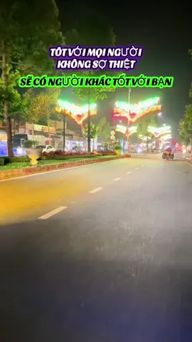 Hãy đối xử tốt với mọi người, sẽ có người Khác đối xử tốt lại với bạn. #trietlycuocsong #trendingsound #xuhuong #xuhuongtiktok #LearnOnTikTok