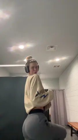 Winter is here so time to unlock the sleeper bulid….