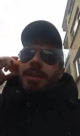 geliyorum şu an benim giyeceğim kıyafetleri ayarlayın senaryo belli mi