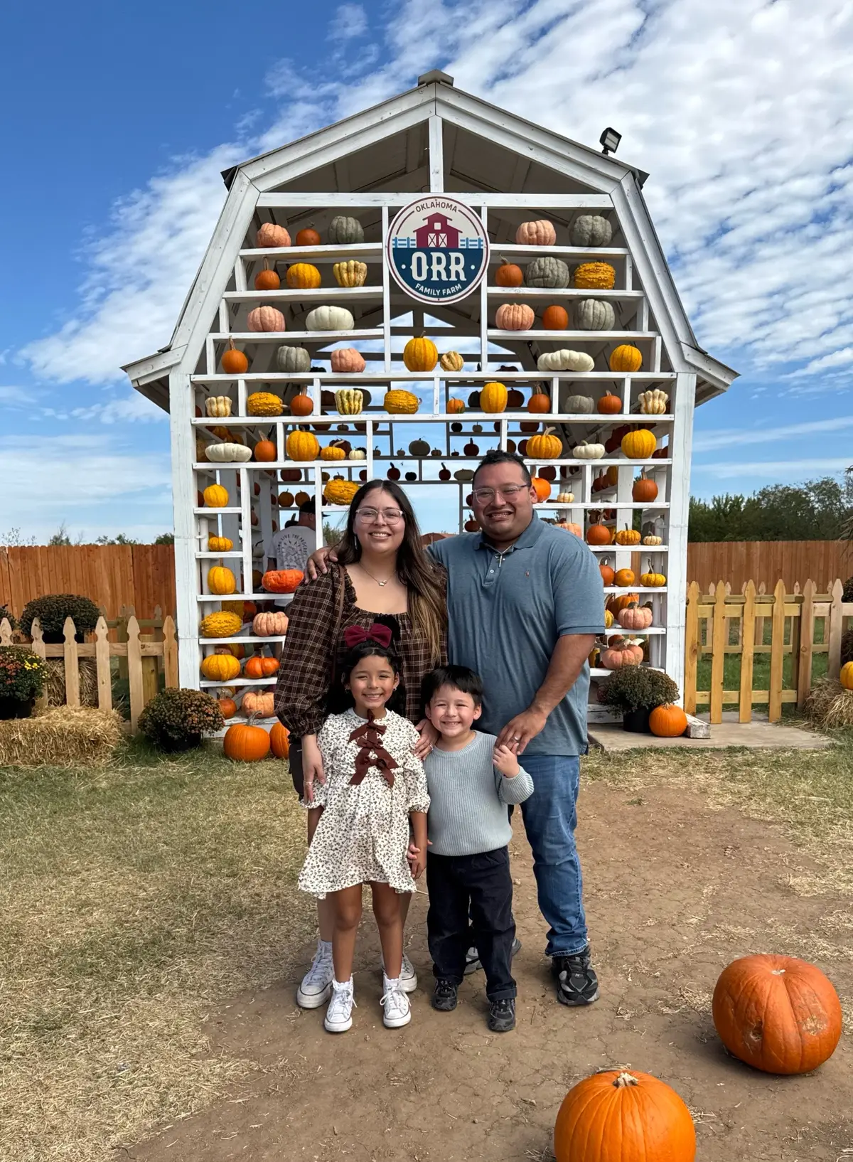 #thelucerofamily #pumpkinpatch #fall #familytime #pumpkin 