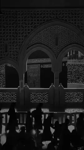 ان الله وملائكته يصلون على النبي يا ايها الذين امنوا صلوا عليه وسلموا تسليما  #دعاء_يريح_القلوب_ويطمئن_النفوس 