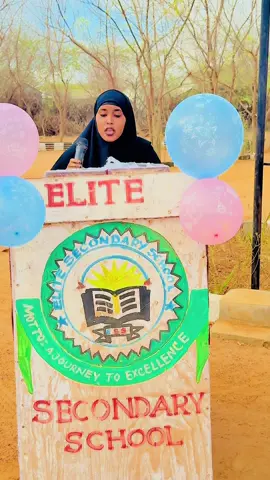 Your leadership has made a real difference we will never forget your your time as our head girl 🧒❤️💯#tiktokviral #tiktok #viral #foryou #foryoupage @Siyaasi Hawl Qaran @Hamzu__Deen♥️ @wajixux @Siraji🖤🤴 