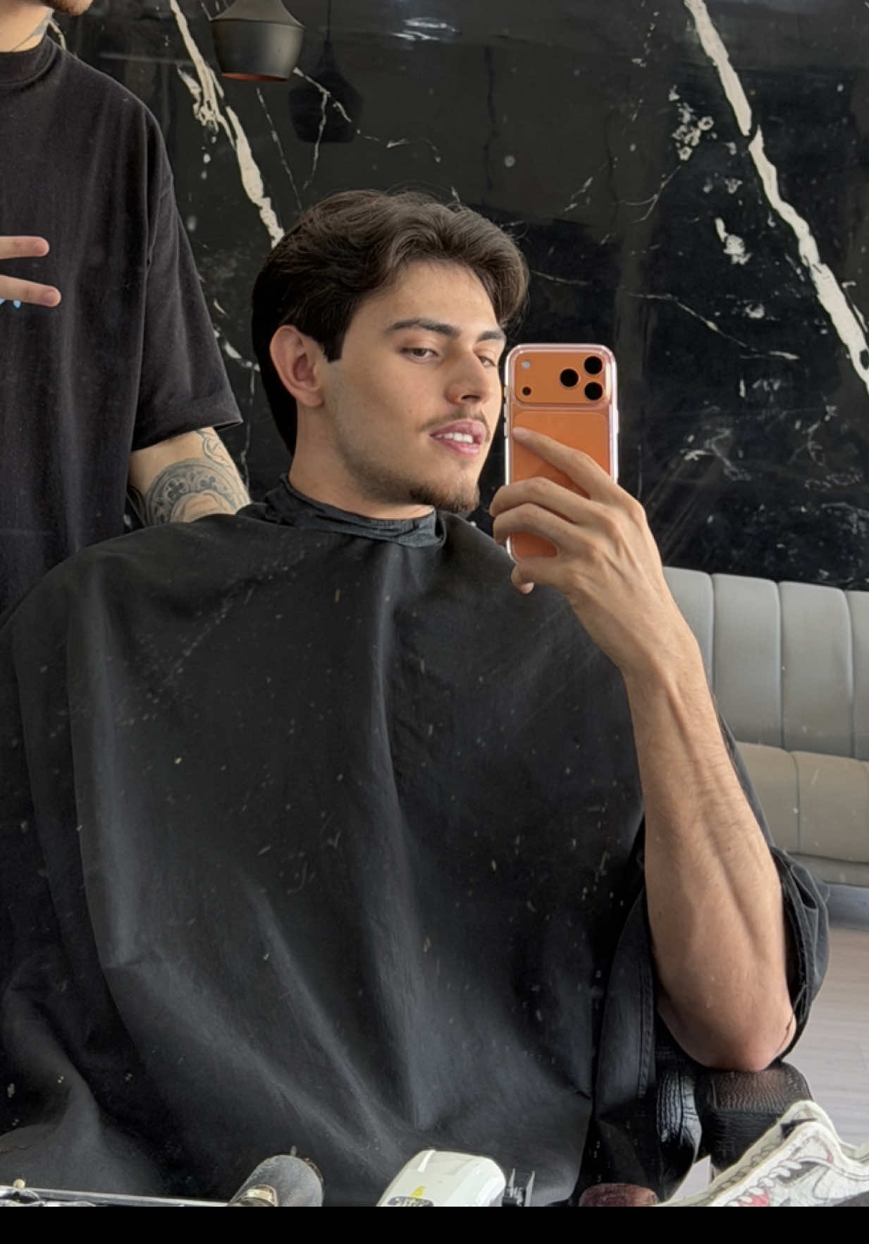 Um oposto do outro