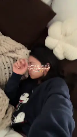 here’s a vlog of my last day with braces ✨🧸🦷🪥 going to be posting a few drafts while I recover from surgery🤍 happy Thursday!!🫶🏽🫶🏽🫶🏽 #bracesoff #braces #Vlog #fyp  - @Crest @Good Molecules @e.l.f. Cosmetics 