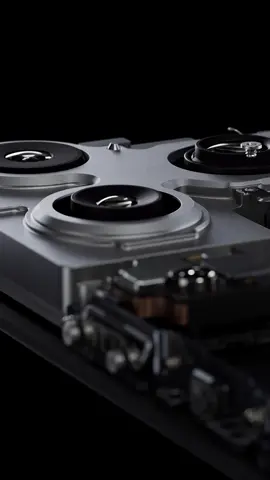 Pro luar dalam. iPhone 17 Pro dan iPhone 17 Pro Max dengan kekuatan Chip A19 Pro dan daya tahan baterai yang maksimal. Dapatkan mulai dari Rp989.542/bulan* & Nikmati penawaran spesial berupa : •⁠  ⁠Bebas cicilan hingga 2 bulan + cicilan 0% hingga 24 bulan* •⁠  ⁠Pembelian tanpa kartu kredit dengan financing pilihan cicilan 0%, bebas biaya admin, DP Rp.0 •⁠  ⁠Lengkap dengan aksesoris Original & aksesoris lainnya untuk penunjang rangkaian iPhone 17* Tersedia dalam 3 pilihan warna berkelas  —  cosmic orange, deep blue, and silver. Yang mana pilihanmu? #UrbanRepublic #UrbanRepublicID #URSolusinya iPhone17Pro