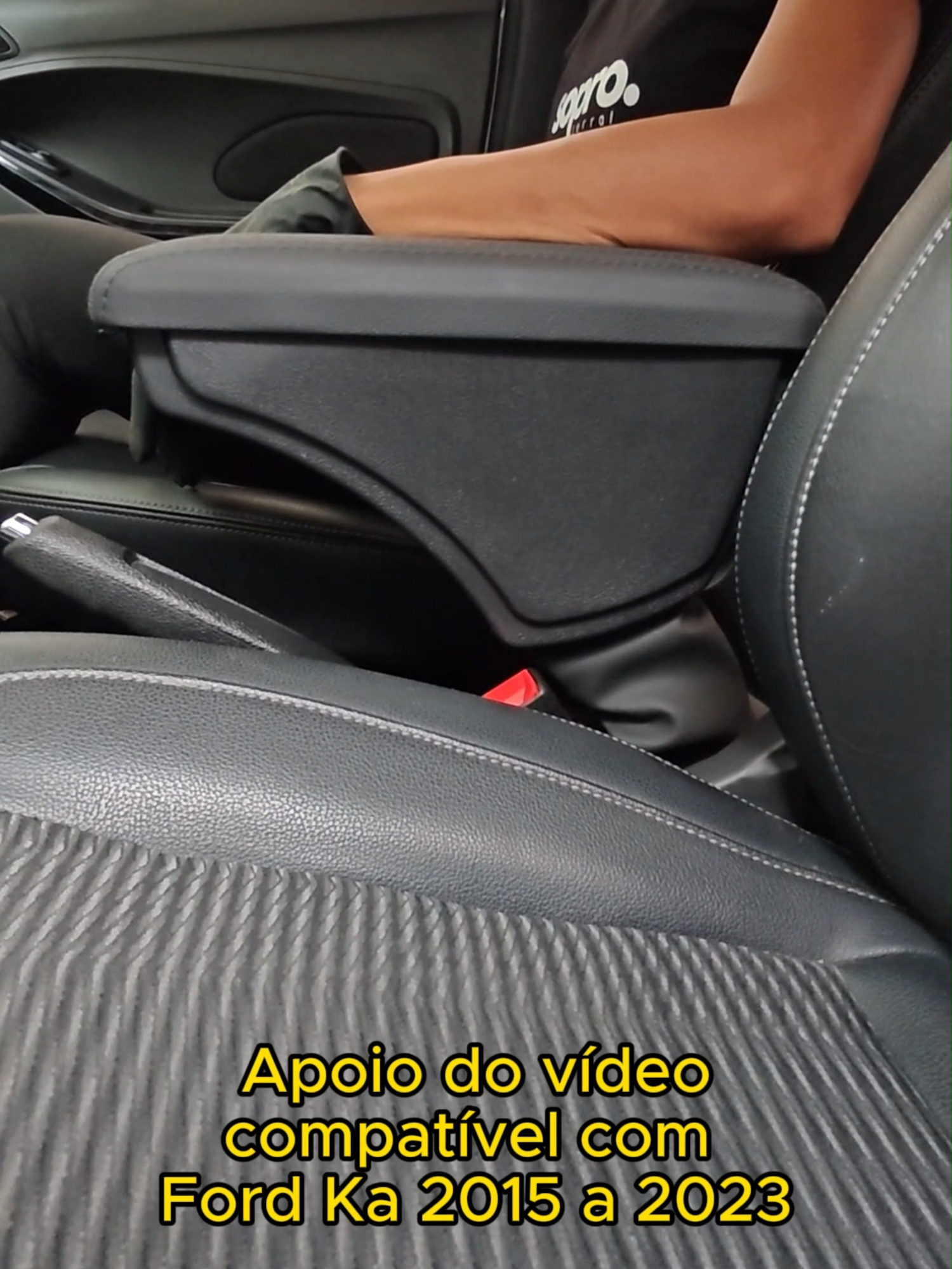 Dirigir ficou muito mais confortável! 😍 O Apoio de Braço Com Porta Objetos para Ford Ka Sedan é o acessório que faltava no seu carro. ✅ Instalação fácil — encaixe direto no console, sem furos nem cola ✅ Mais conforto para viagens e o dia a dia ✅ Espaço interno para guardar carteira, celular e chaves Praticidade, elegância e conforto — tudo o que seu Ford Ka Sedan merece! ✨ Click no link e instale hoje mesmo o seu apoio.  #FordKaSedan #ApoioDeBraço #ConfortoNoVolante #CarroOrganizado #AcessóriosAutomotivos #DicaDeCarro#grwm