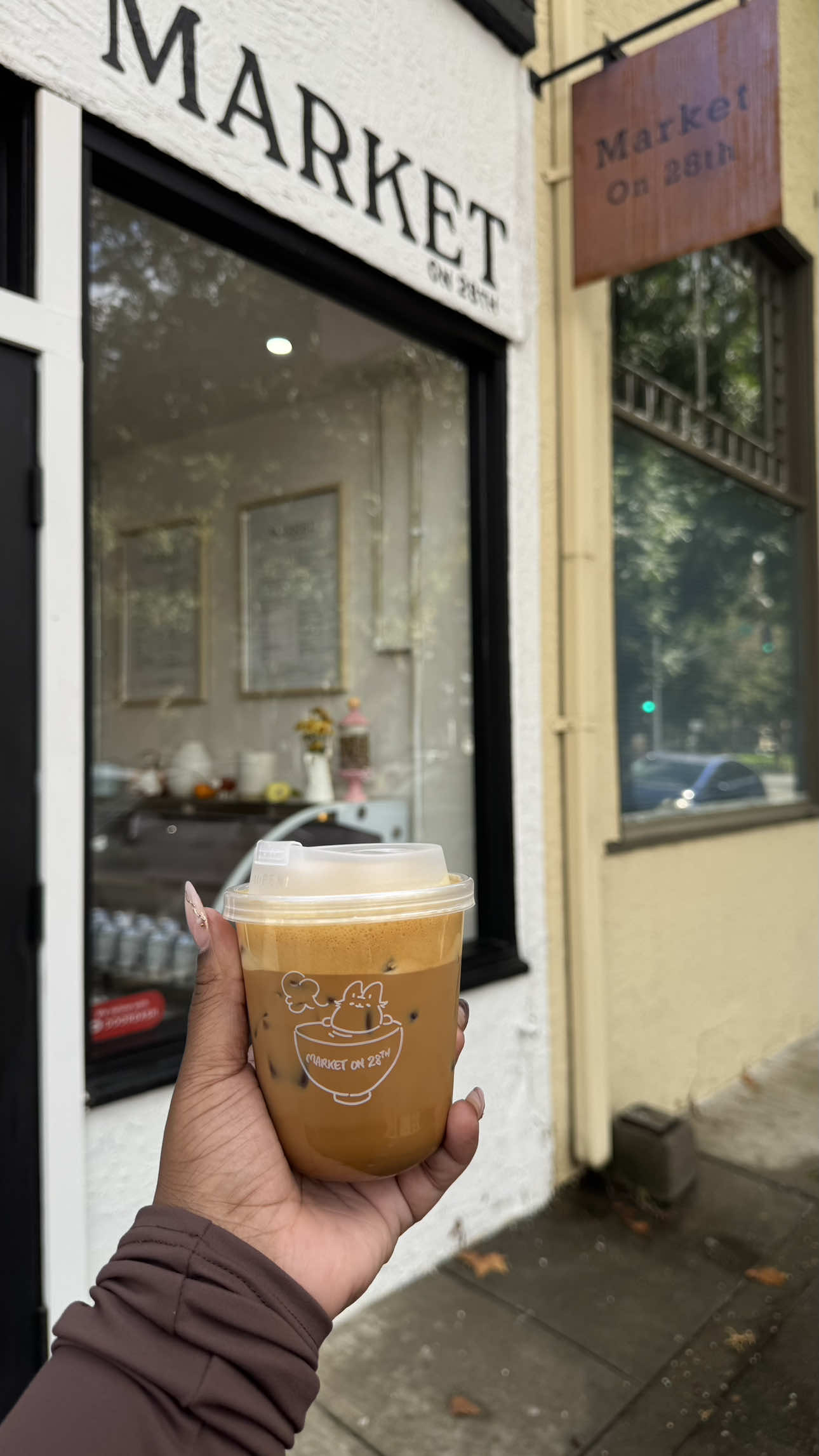 Pilates + Coffee 💌 sign me up everytime ! #spendthedaywithme #girlsgirl #girltherapy #pilates #coffeeshop 