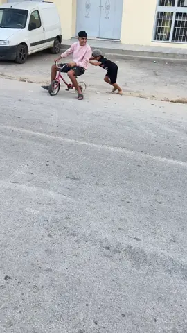 #الشعب_الصيني_ماله_حل😂😂 