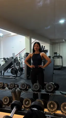 Yo bien alucinada con las poses JSJSKS 💪🏽