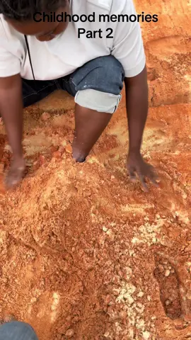 Childhood memories #childhoodmemories #fypシ゚ #goviral #nigeriatiktok🇳🇬🇳🇬🇳🇬 #viralvideos 