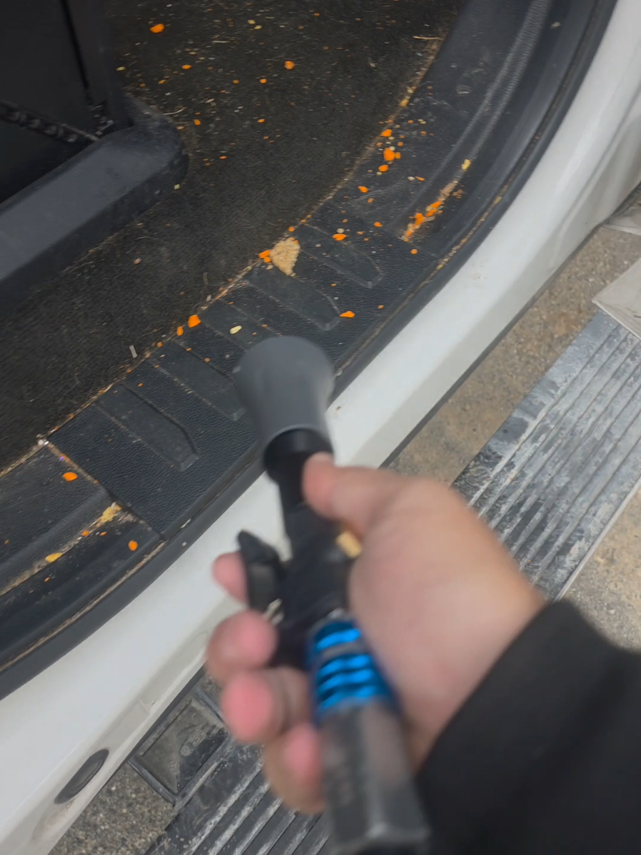 Ultra Air Blaster MINI! get those vehicle interiors clean! or use it in a multitude of other ways its awesome. Definitely helps keep with with messy kids #airblaster #ultraairblaster #airblastermini #autodetailing 