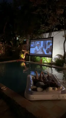 What’s your favorite scary movie 🎃