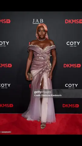 Dream come trueeeeee!! Thank you @Coty Inc. for inviting to the @DKMS US Gala ❤️  Stylist: @Kat LeBlanc  Dress: @ysamakino from @Bridal Reflections  #dkmsgala #coty #covergirl #contentcreator #influencer #redcarpet 