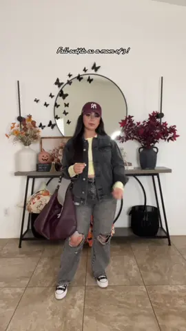 Denim on denim outfits are on of my favorites for fall 🍁🍂 #fyp #OOTD #falliutfitideas #momof3 #denimondenim 