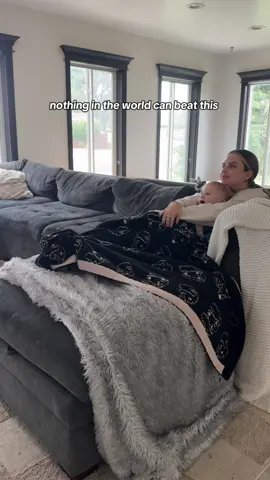 cozy fall morning with my baby 🤍 your sign to slow down, and enjoy the little moments ☁️  #momlife #mama 