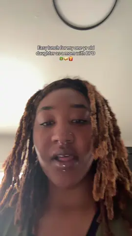 Like kids be messing up their own schedule lol but lunch time #easylunch #toddlerlunch #bpdmom #momlife #fyp 