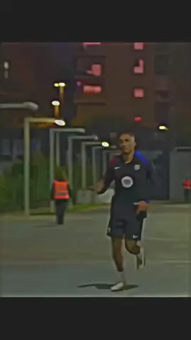 raphinha🇧🇷 milkiilaha real madrid🔥🐐 . #viewsproblem #viral #500kviews #viewsproblem #viewsproblem @H A A F O ☠️ 