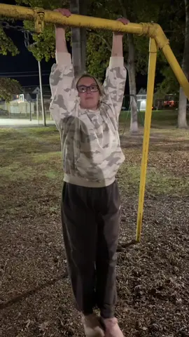 Ts was a bit harder than it looks 💨#fyp #justhangingaround #mauiwowie #fypシ #hard 