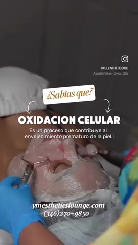💫El exceso de estos radicales libres producen estrés oxidativo, que acelera el deterioro de la piel y se manifiesta con síntomas como arrugas, pérdida de firmeza, tono apagado, piel queratinizada y manchas. Influyendo en estos: * Factores externos: Exposición solar, contaminación atmosférica y tabaquismo. * Factores internos: Estrés psicológico crónico, dieta poco saludable con alimentos procesados y grasas saturadas.  ✨ Te invito a revisar www.ymestheticslounge.com allí podrás conocer a detalle la variedad de tratatamiento faciales y antiedad que ofrecemos. 📲 Para cualquier información adicional no dudes en contactarme al (346)270-9850. 📍YM Esthetics & Beauty Lounge (Link en mi Bio) ✨ Te esperamos 💃💃💃 . . . #tratamientosfaciales #springtxspa #springtxspas #springtx #springtxfacials  