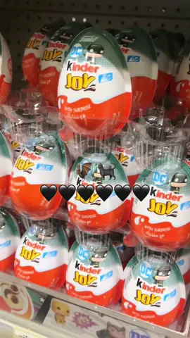 Batman kinderjoy 🖤🖤 🦇  🐈‍⬛ kinderjoy #batman #catwoman #مالي_خلق_احط_هاشتاقات #الشعب_الصيني_ماله_حل😂😂 