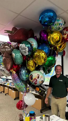 Happy Birthday Todd!🎈 #bradburybrothers #fyp #prank #officehumor #thewoodlandstx 