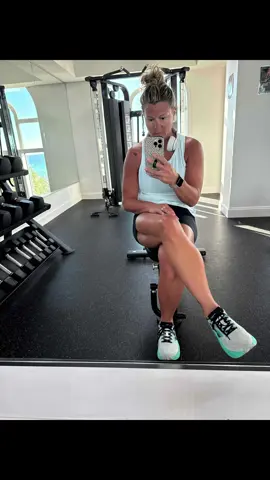 #hyroxtraining #oceanview #accountability #fyp #gymmotivation @Erin Smith 
