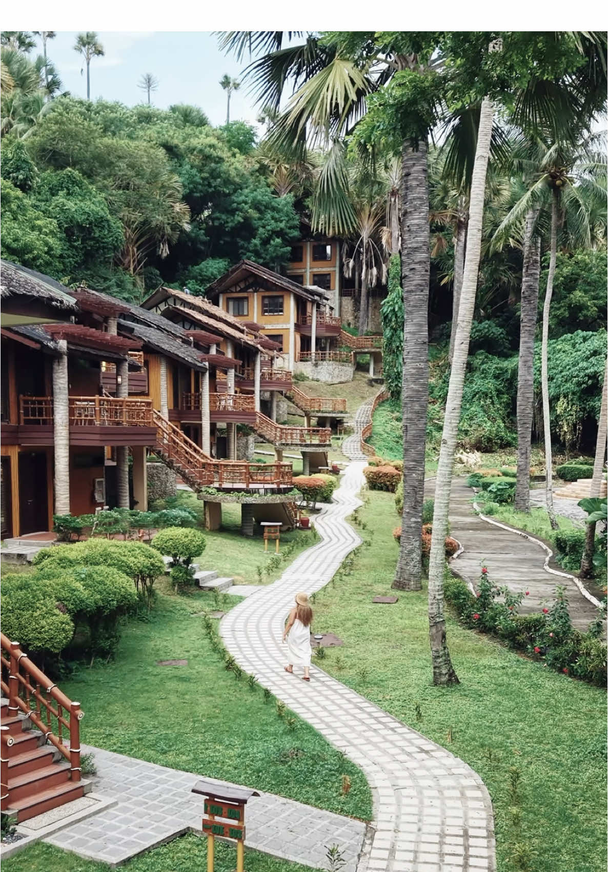 Where to stay in Puerto Galera? #RecosOfCheloPH 