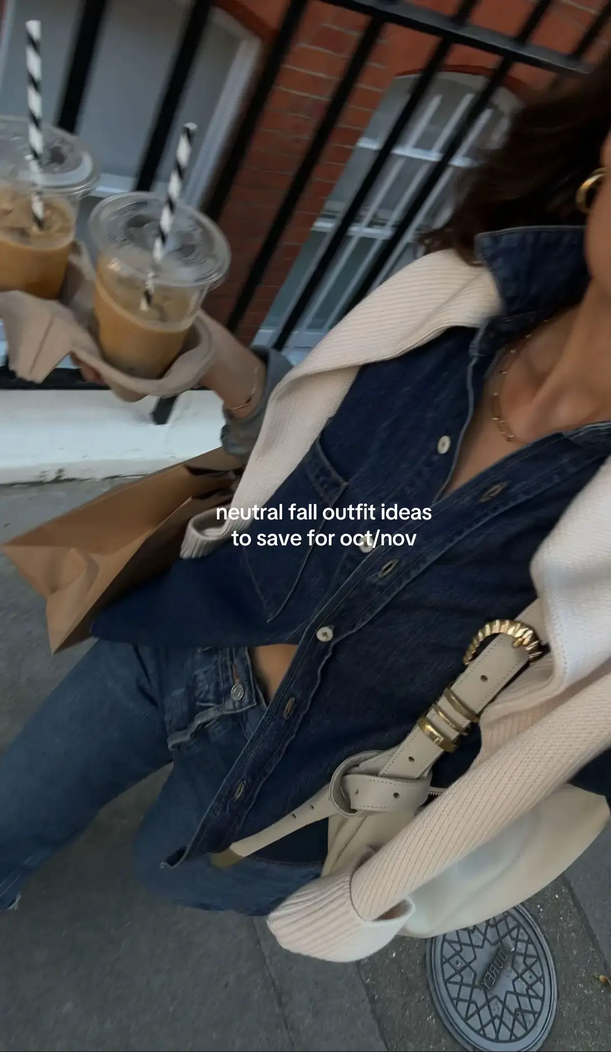 Effortless and trendy outfit ideas for when you don’t know what to wear this fall! #fallfashion #fallfashion2025 #fallfashiontrends #fyp 