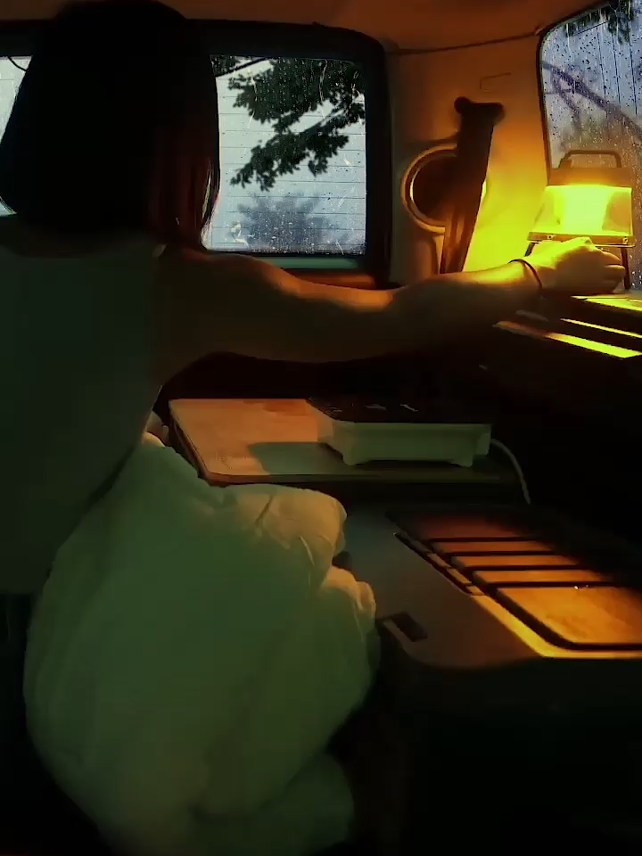 Sleeping in the car during heavy rain. 😍 #rain #sleep #asmr #relaxing #camping