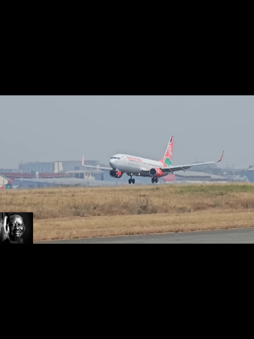 Raila Odinga Last Journey… The Final Touch Down. 🕊️✈️ #kenyantiktok #tiktokkenya #railaodinga #fyp #kasarani 