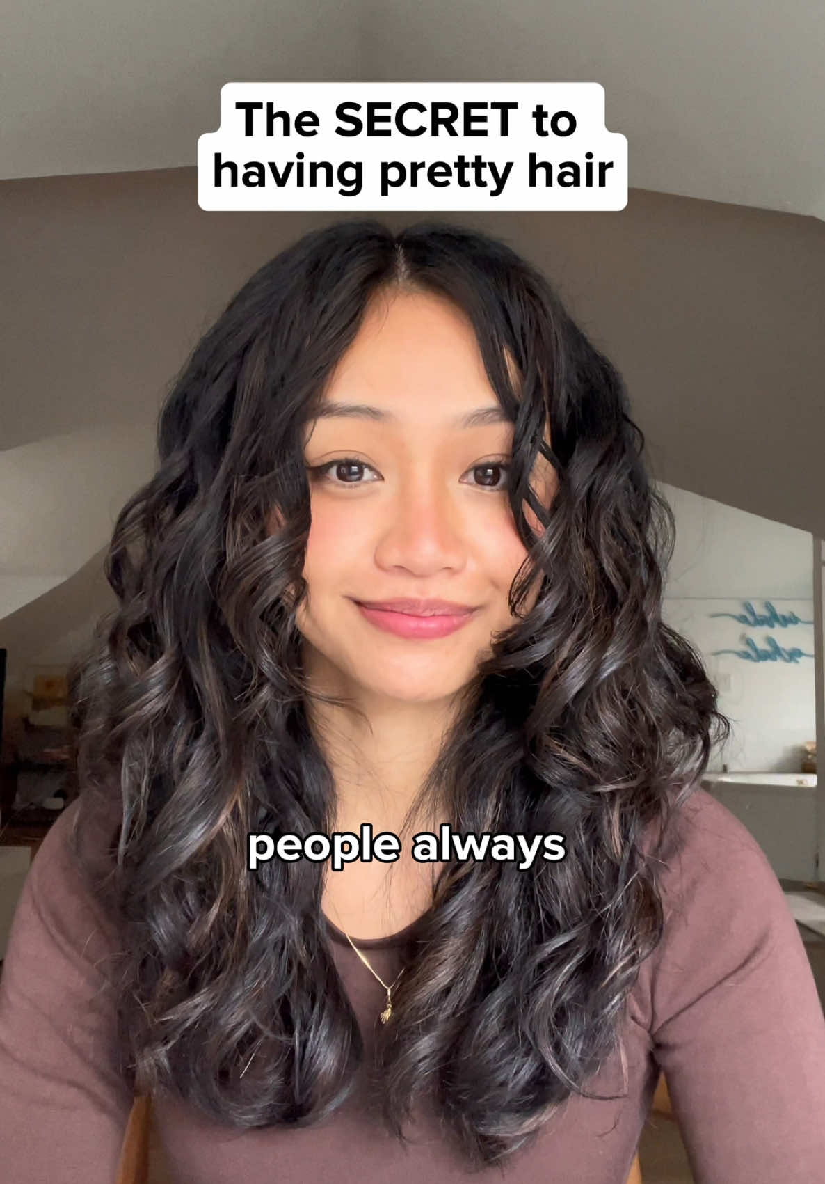 The truth about “pretty hair” that no one wants to hear 🫣  #hair #wavyhair #hairtips #frizzyhair 