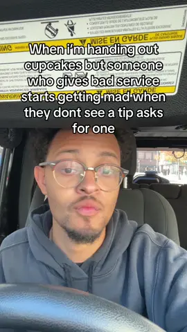 Bad service and getting mad at no tip = BAD YELP