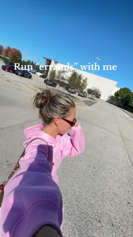 Oh and shoutout @tropicaltankentucky for having those beds ready for me hehe #Vlog #dailyvlog #spraytan #shopping #aerie #bigby 