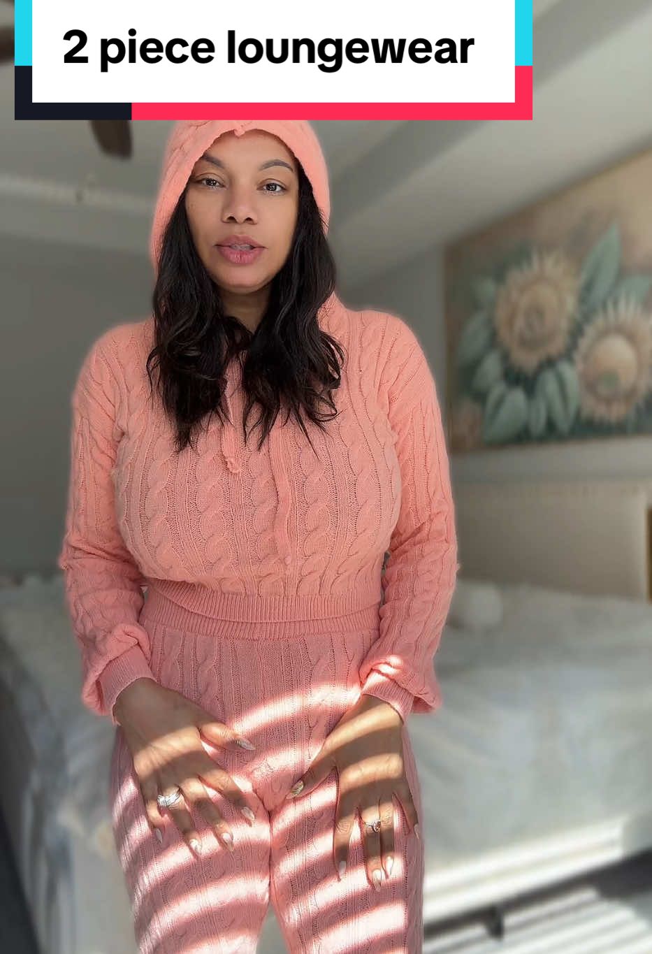 This is the softest set against my skin, very stretchy and the peach color is very flattering on any skin tone. Grab this as a Christmas gift or for yourself, you deserve it❣️ ##tiktokshopfinds##loungewear##warm