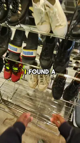 BRO SAID THESE TRIPLE SHADOW AIR FORCES WERE COOKED 💀 I SAID “WATCH ME WORK” 💪🔥 FROM BEAT TO BRAND NEW — FULL RESTORATION 👟🧼 HOW TO CLEAN AIR FORCE 1 TRIPLE SHADOW STEP BY STEP #viral #howto #asmr #shoecleaning #airforce1 #beforeandafter #deepclean #satisfying #sneakerhead 